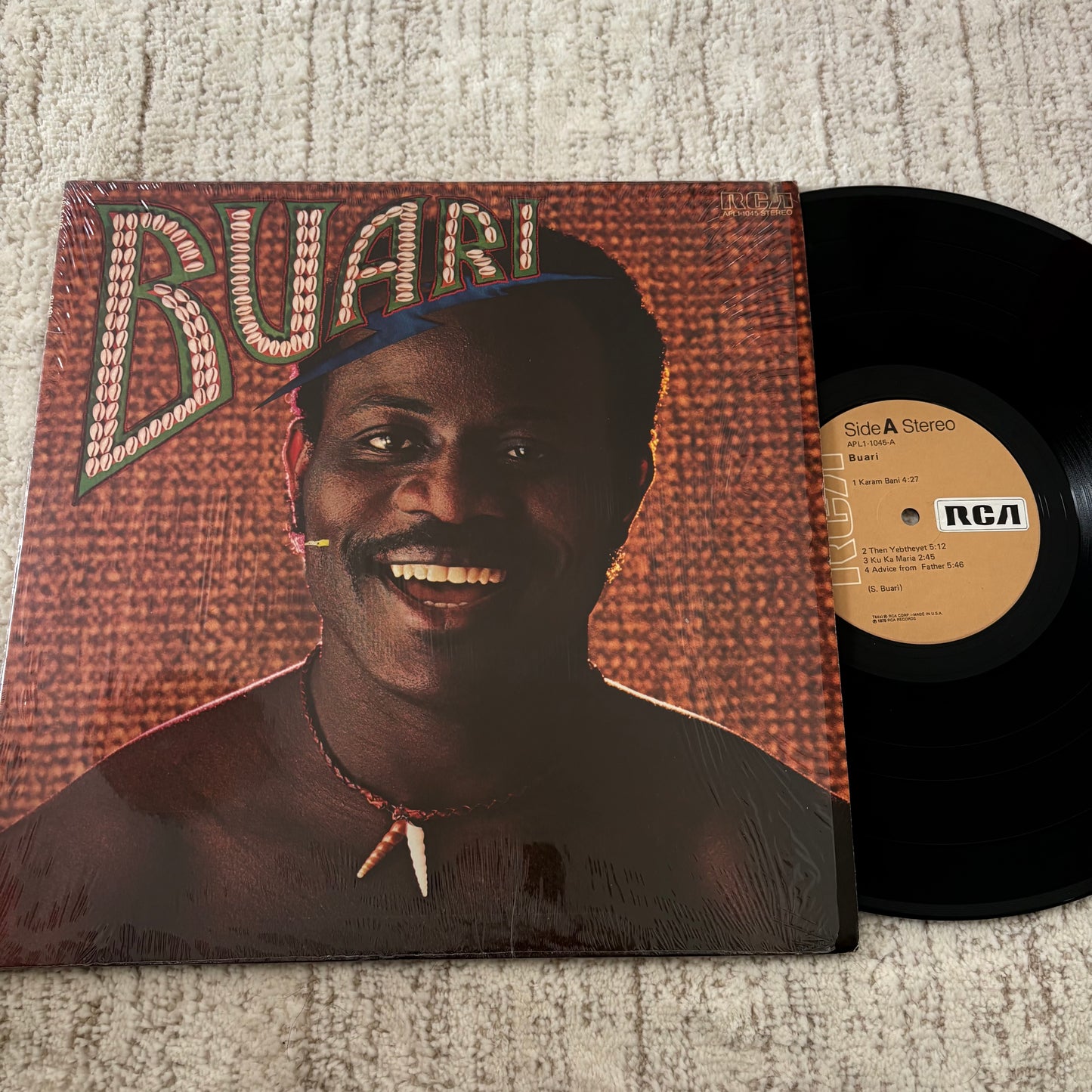 Buari - S/T