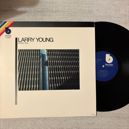 Larry Young - Mothership