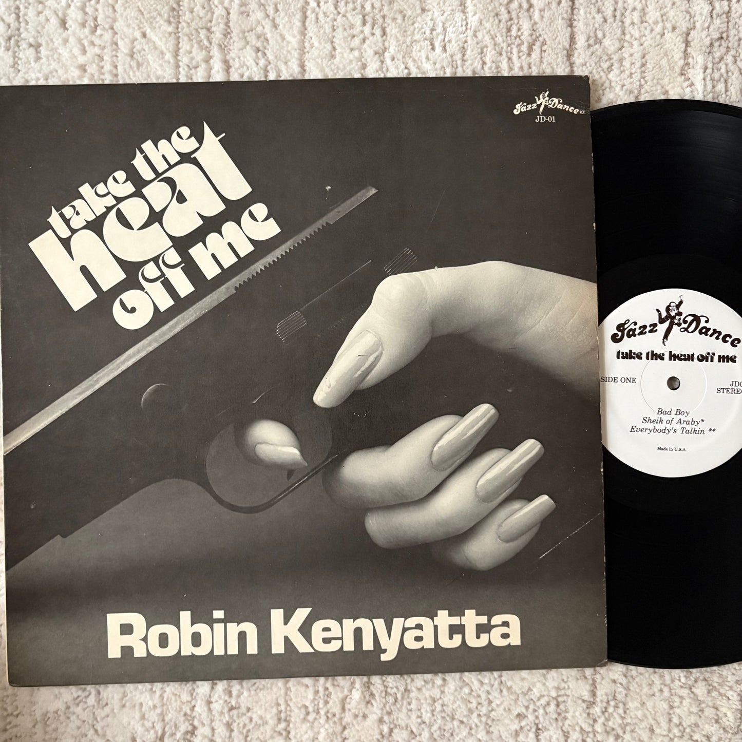 Robin Kenyatta - Take the Heat Off Me